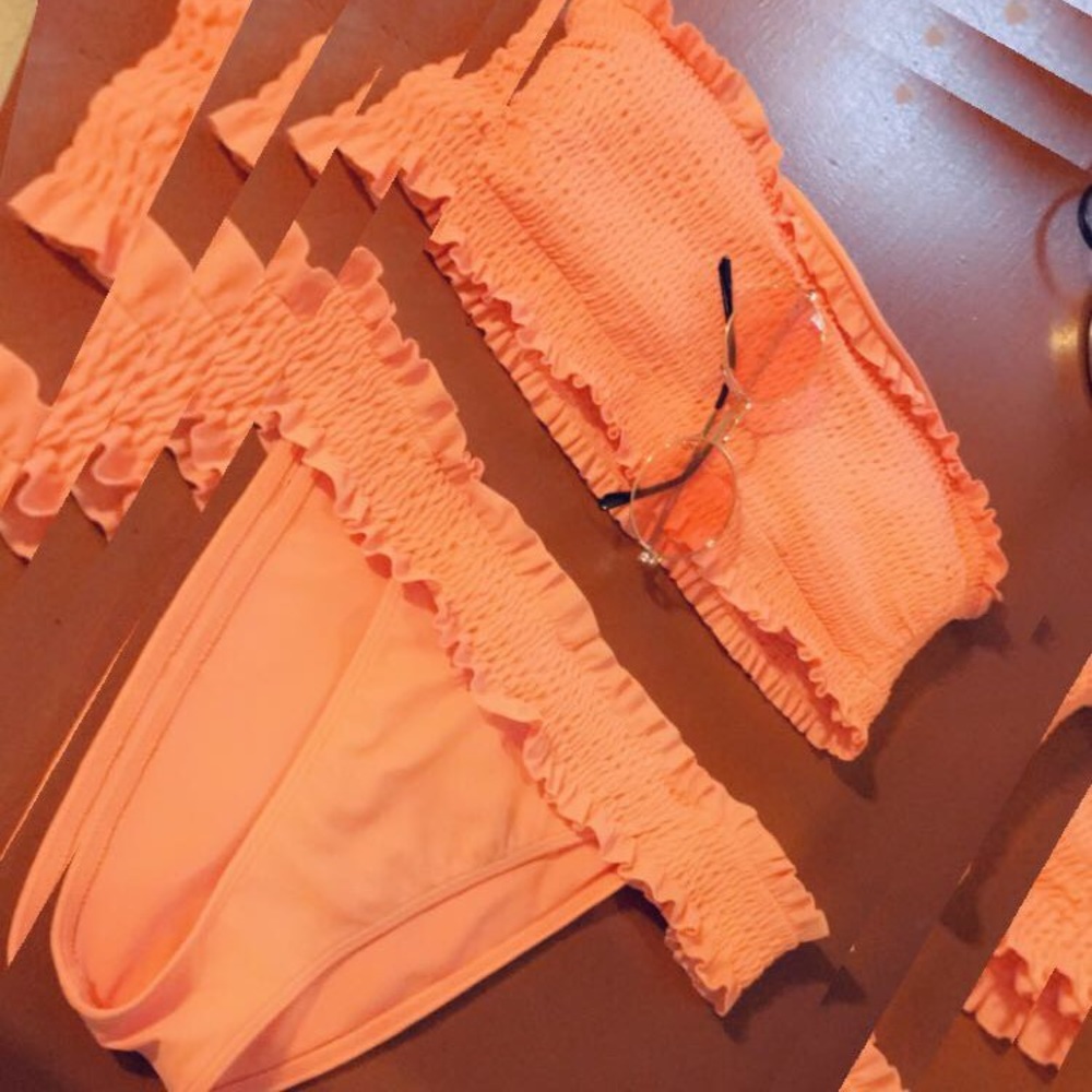 Bikini 👙 two piece